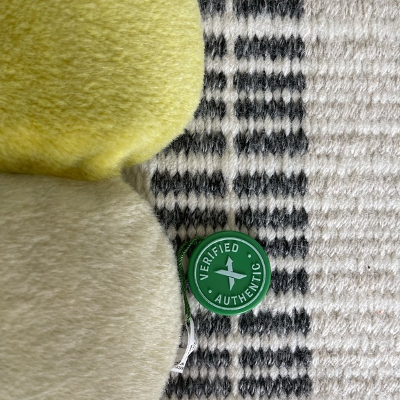 Takashi Murakami Flower Plush Cushion - X-Large by Takashi Murakami - Picture 2 of 4